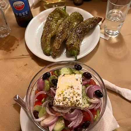 Дом отдыха The House With The Arches Sfakera